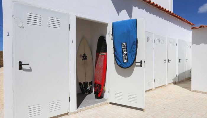 Surfboard lockers