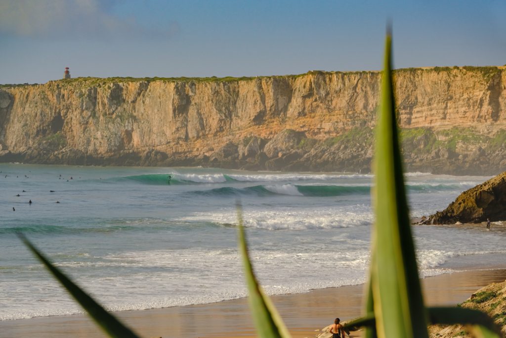 waves algarve